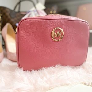 Micheal Kors  Pink Crossbody Camera Bag